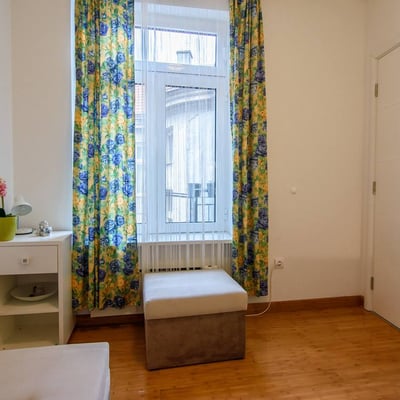 Location d’un appartement meublé et confortable de 3 pièces, 54 m², centre de Belgrade, Serbie